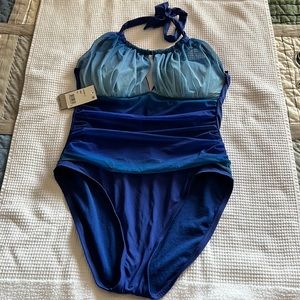 Kenneth Cole Bathing suit brand new never been worn
